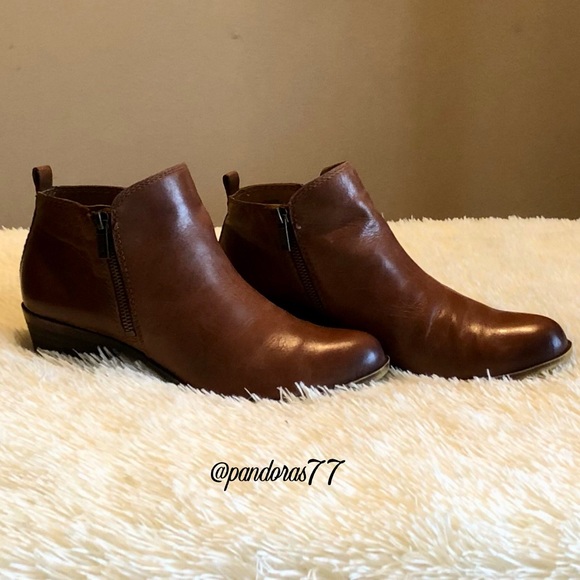LUCKY BRAND—WOMEN’S GENUINE LEATHER SIDE-ZIP BOOTIES!! BROWN BOOTIES EUC!! - Picture 1 of 7